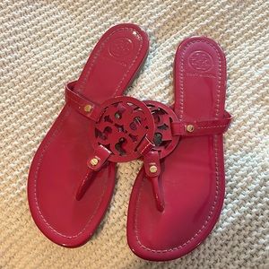 Like new tory sandals size 10 usa